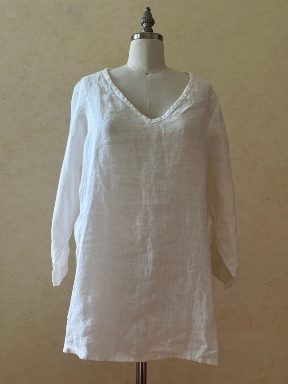Flax White Linen V-Neck 3/4 Sleeve Relaxed Tunic Basic Classic